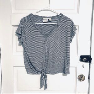 Linen crop top button up